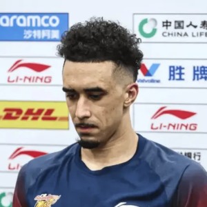 九游体育官方入口-奎因：大家也会犯一些错误，但是大家没有放弃一直在弥补