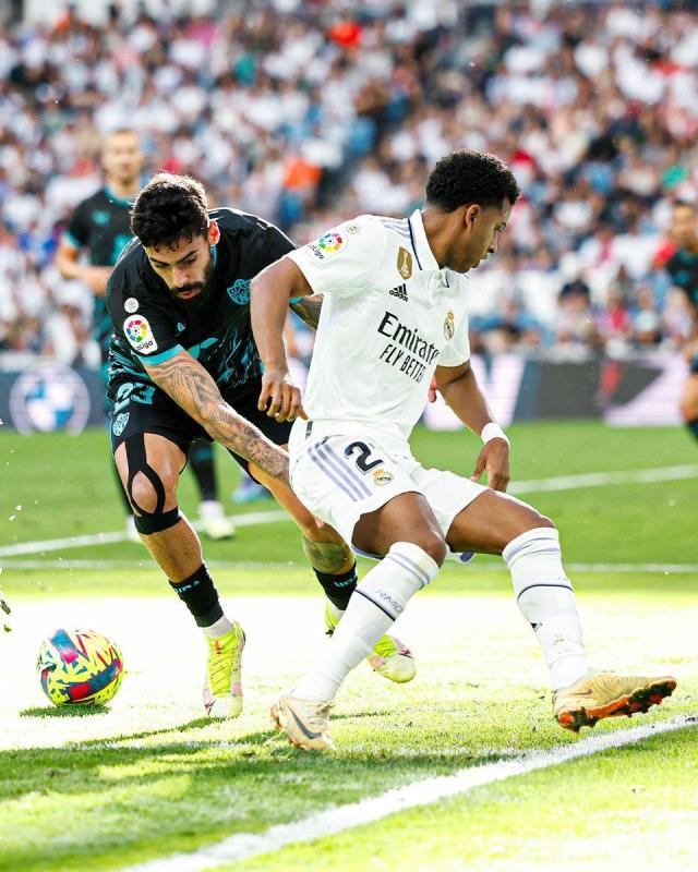 1682817246010042215.jpg 1682811596.jpg